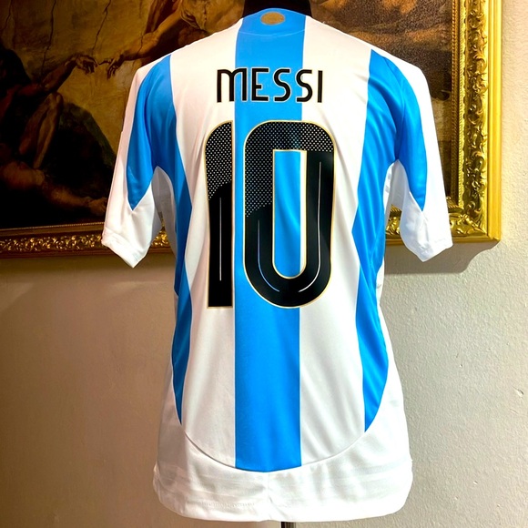Argentina Adidas Jersey 2024 Messi 10 NWT ⚽️🏆⭐️⭐️⭐️🇦🇷 - Picture 2 of 15